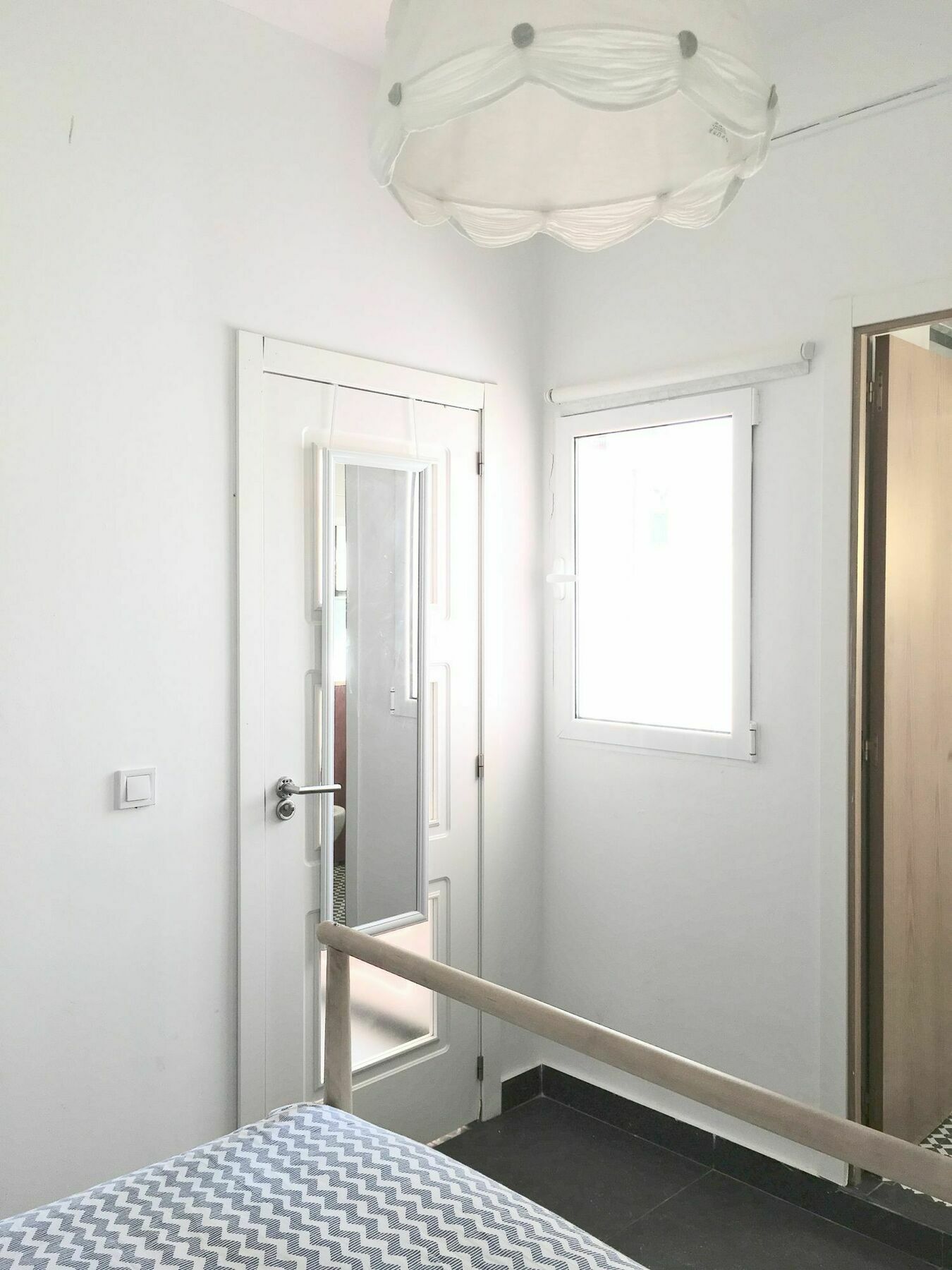 Oyo Ruzafa Guesthouse Valencia Exteriör bild