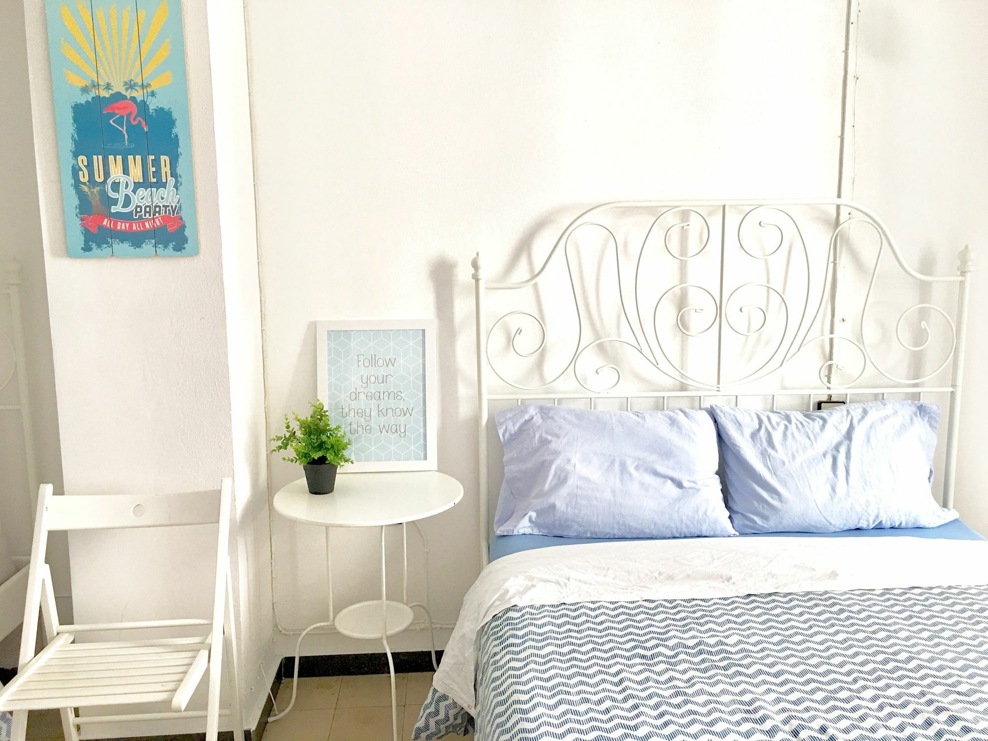 Oyo Ruzafa Guesthouse Valencia Exteriör bild